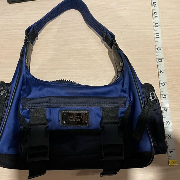 Small Blue Nine West Handbag with Coin Purse - Picture 7 of 10